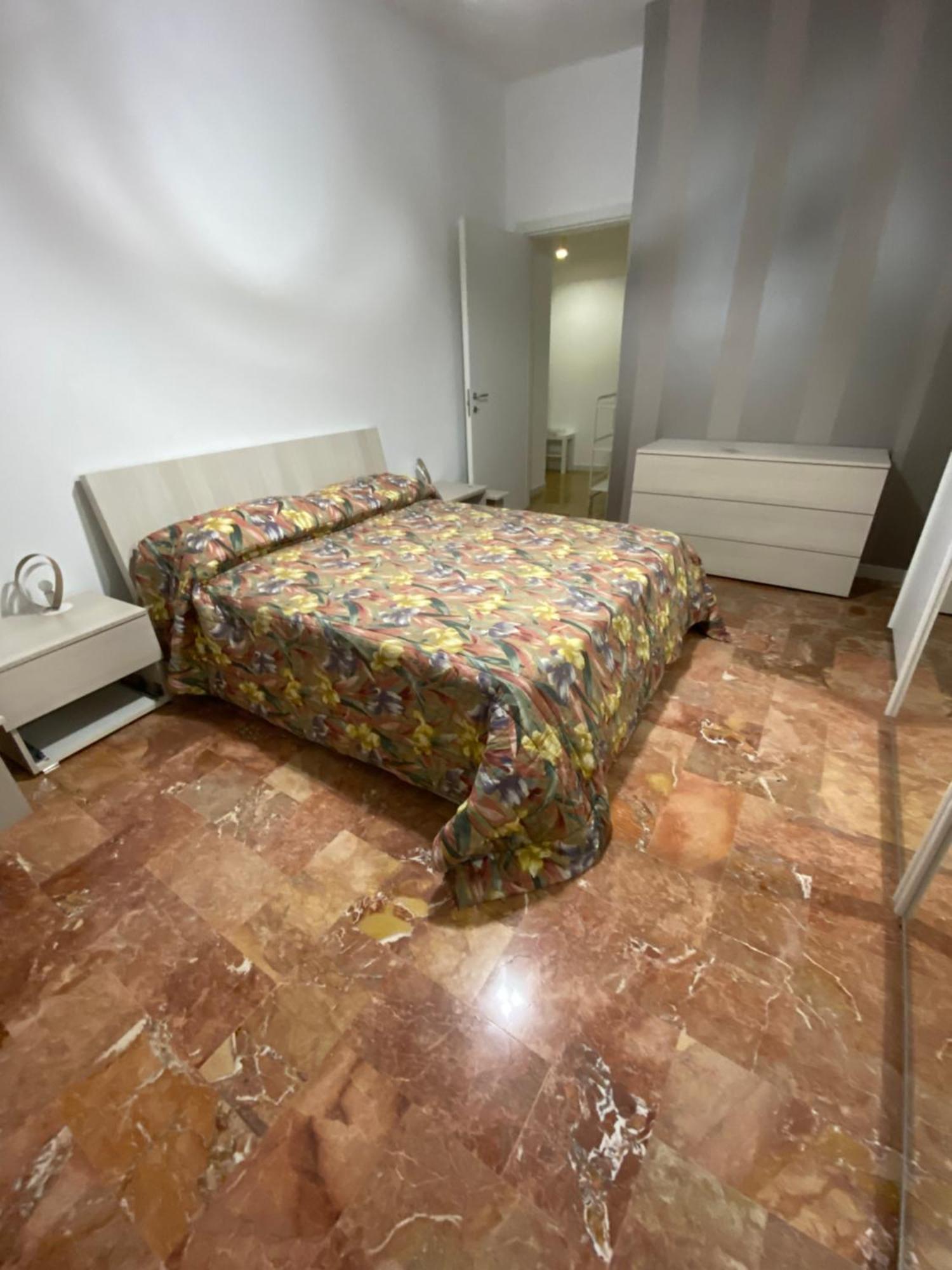 Apartamento La Casa Di Telen Vicino Policlinico E Giovanni Paolo Ii Bari